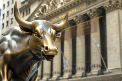 Wall Street: Νέα ιστορικά υψηλά για Dow και S&amp;P 500