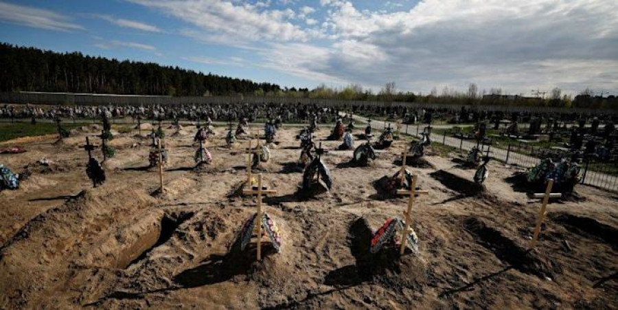 Εντοπίστηκαν 8 νέοι ομαδικοί τάφοι στα περίχωρα του Κιέβου