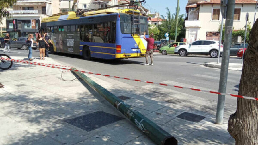 Τρόλεϊ-Ν. Φιλαδέλφεια:Τι αναφέρει το πόρισμα για την πτώση του στύλου