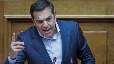 Ο Αλέξης εμφανίστηκε ως υπερασπιστής της Φώφης