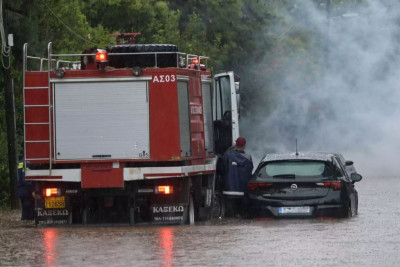 Πυροσβεστική: Δέχθηκε 1.758 κλήσεις βοήθειας λόγω της κακοκαιρίας «Bora»