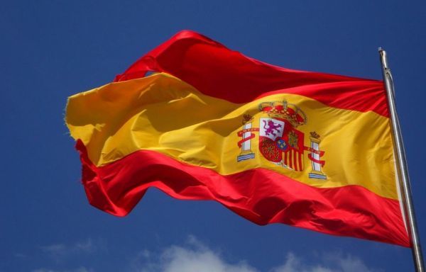 Ισπανία: Στο 16,38% υποχώρησε η ανεργία