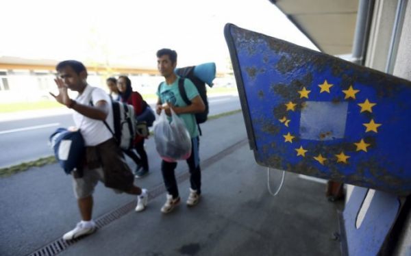 Μειώνονται οι προσφυγικές ροές προς τη Γερμανία