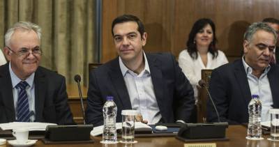 &quot;Μίνι&quot; υπουργικό συμβούλιο για τον Προϋπολογισμό συγκαλεί ο Τσίπρας