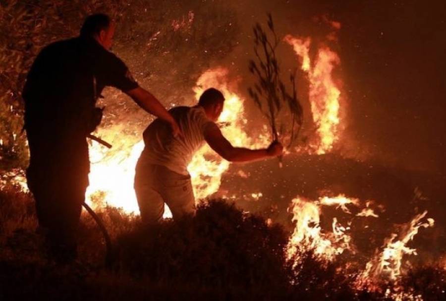 Ζαχάρω: Υπό μερικό έλεγχο η φωτιά- Τραυματισμένος 86χρονος που αγνοούνταν