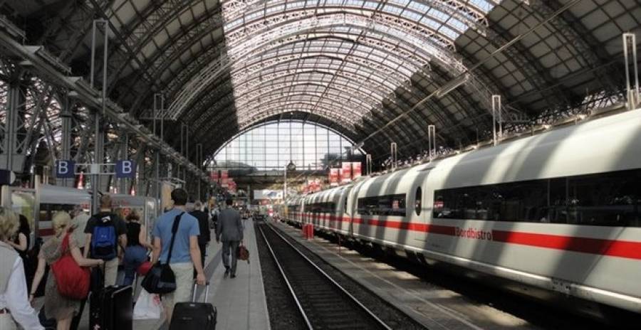 Φρανκφούρτη: Eκκενώθηκε τρένο με 500 επιβάτες-Απειλή για βόμβα