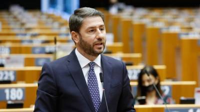 Ανδρουλάκης: Ανεπαρκές το «επιτελικό» κράτος της ΝΔ