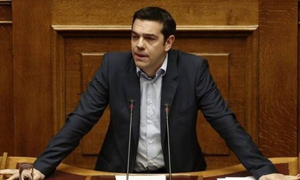 WSJ: Ο Τσίπρας προσπαθεί να «επανεκκινήσει» την πρωθυπουργία του