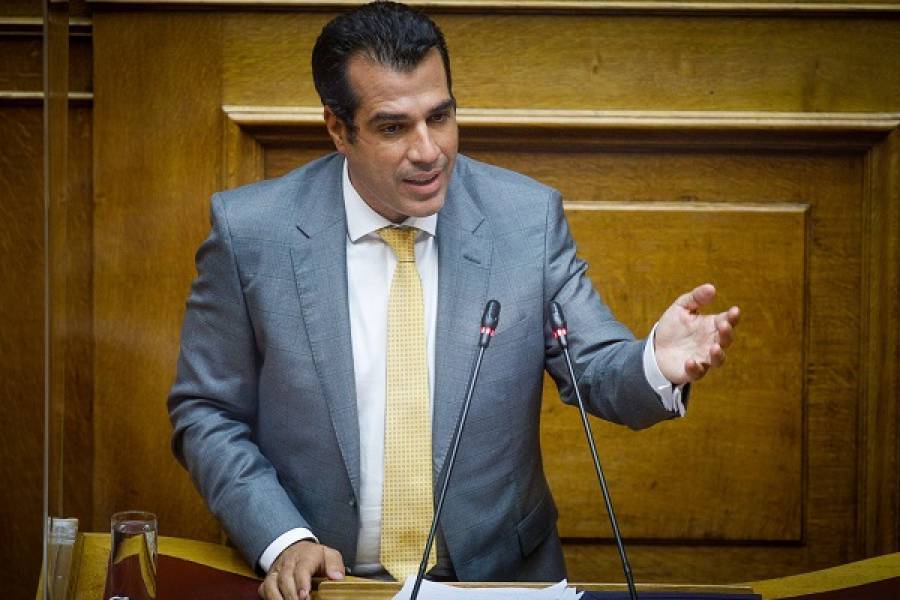 Πλεύρης: Επεκτείνονται οι κυρώσεις και για τους ανεμβολίαστους ιδιώτες ιατρούς