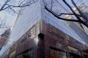 Jefferies για ελληνικές τράπεζες:Στο 10% η μερισματική απόδοση το 2026