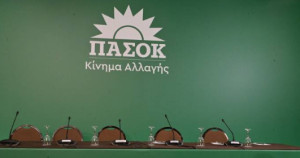 ΠΑΣΟΚ: Ο Μητσοτάκης «θυμώνει» με την ακρίβεια, αλλά δεν κάνει τίποτα