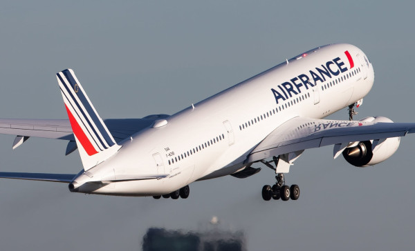 FT: Η Air France-KLM βλέπει ευκαιρίες από την εξαγορά της easyJet