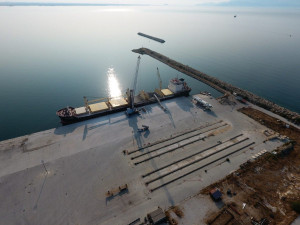 Καβάλα: Η A.P. Moller Capital εξαγοράζει την Euroports και αλλάζει τις ισορροπίες στα λιμάνια της Βόρειας Ελλάδας