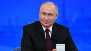 Πούτιν: Η ρωσική οικονομία «αποτοξινώθηκε» από δολάριο και ευρώ