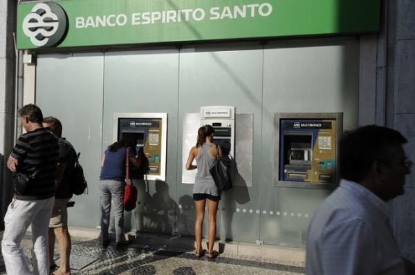 «Πανάκριβη» η διάσωση των πορτογαλικών τραπεζών