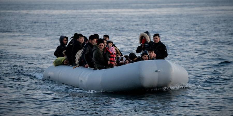 Επιστολή Μηταράκη στην ΕΕ: Τουρκική ακταιωρός βούλιαξε φουσκωτό στη Λέσβο