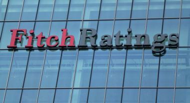 Η Fitch Ratings αναβάθμισε τα κρατικά εγγυημένα ομόλογα των ΕΤΕ-Eurobank