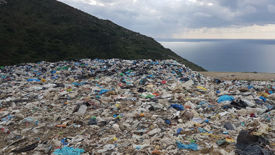 Τραγωδία στον ΧΥΤΑ Φυλής: Νεκρός οδηγός απορριμματοφόρου