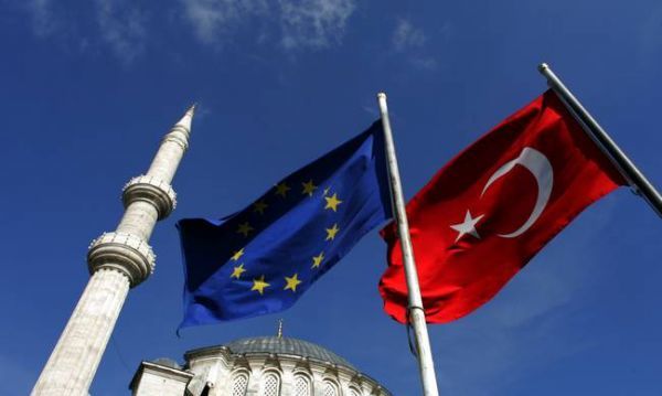 Κομισιόν: Επιπλέον χρηματοδότηση 47 εκατ. προς την Τουρκία