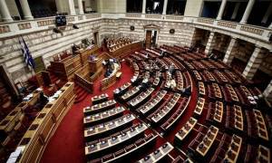 Έως τις 11/12 στη Βουλή η διάσωση των συντάξεων