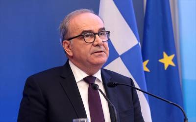 Παπαθανάσης: Η κυβέρνηση έχει αποφασίσει να αλλάξει την Ελλάδα