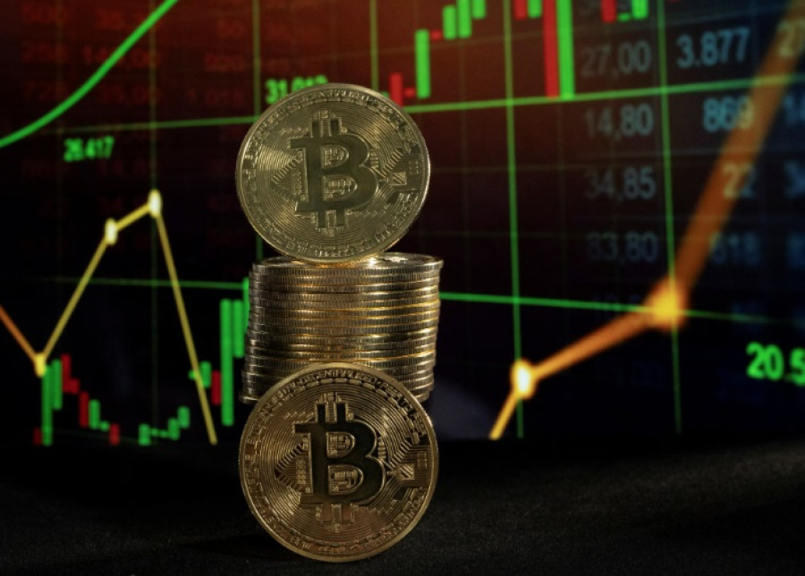 Η… αποτυχία για τα $100.000 «φρέναρε» το Bitcoin