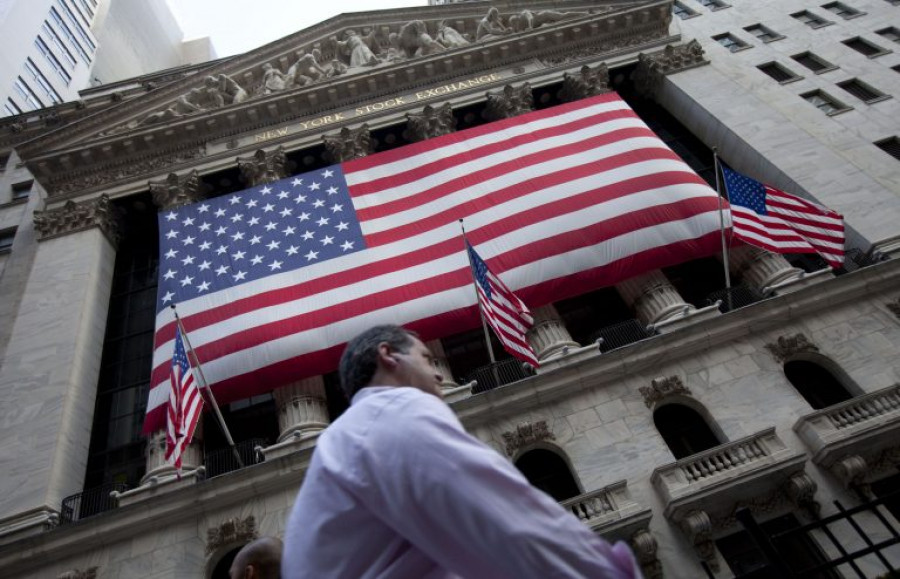 Wall Street: Ήπια άνοδος με το βλέμμα στο Τζάκσον Χολ