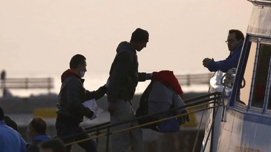 Επιστροφή έξι μεταναστών στην Τουρκία