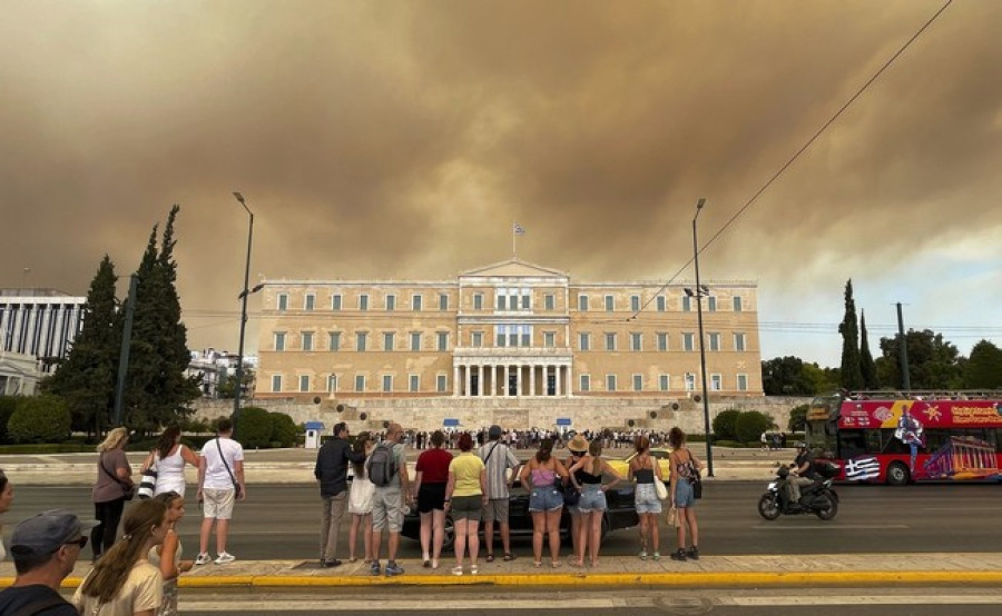 Σπριντ για αποζημιώσεις από τις καταστροφές με έντονο «δημοσιονομικό» πονοκέφαλο