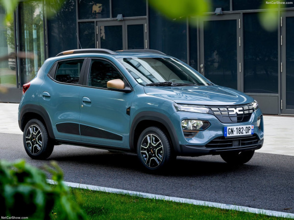 DACIA SPRING: Προσιτή ηλεκτροκίνηση