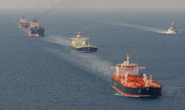 Ορμούζ: Τέσσερα ιρανικά τάνκερ με 7 εκατ. βαρέλια πετρελαίου «έσπασαν» τον αμερικανικό αποκλεισμό