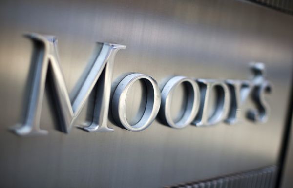 Moody’s: Credit positive τα μέτρα για τις ιταλικές τράπεζες
