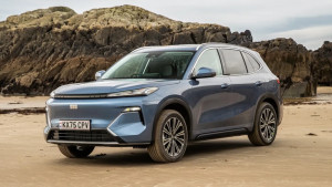 Geely Starray EM-i: Η υβριδική πρόταση με οικογενειακούς όρους