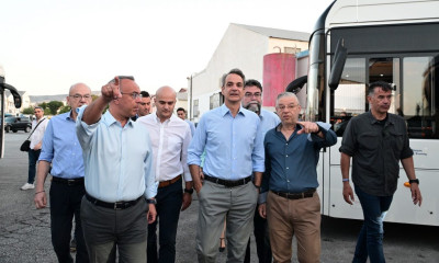 Αιφνιδιαστική επίσκεψη Μητσοτάκη στο αμαξοστάσιο της ΟΣΥ- Έρχονται νέα λεωφορεία