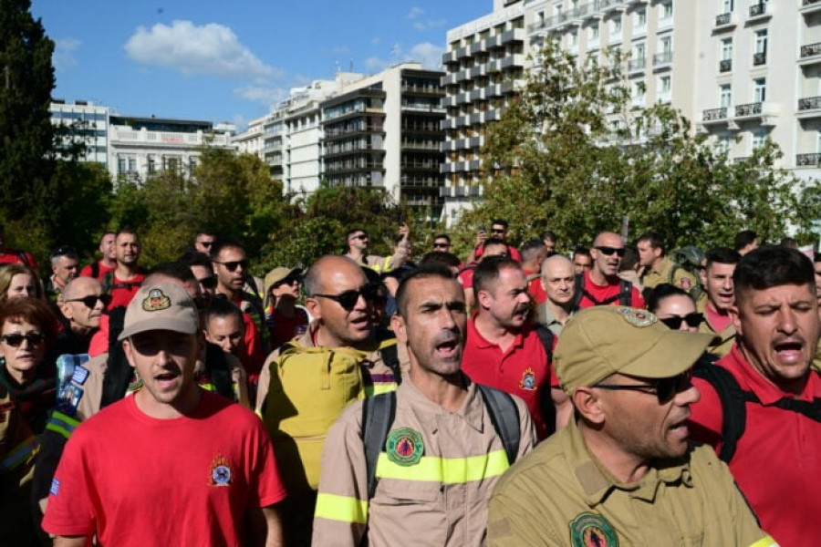 Εποχικοί πυροσβέστες-Κικίλιας: Άκαρπη η συνάντηση- προσαγωγές της Αστυνομίας