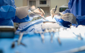 Ξεκινούν τα απογευματινά χειρουργεία: Υπεγράφη η ΚΥΑ- Ο τιμοκατάλογος