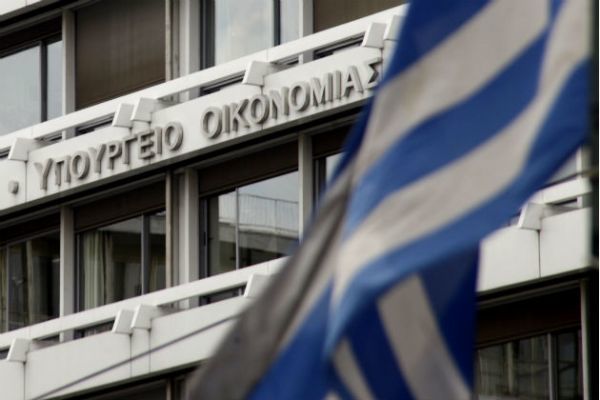 Υπ. Οικονομίας: Η αλήθεια για τα κονδύλια του προσφυγικού