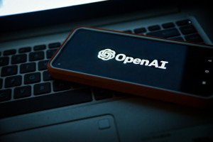 Η ΤΝ... ξέφυγε ξανά: Σύστημα της OpenAI παραβίασε κυβερνητική πλατφόρμα στην Αυστραλία