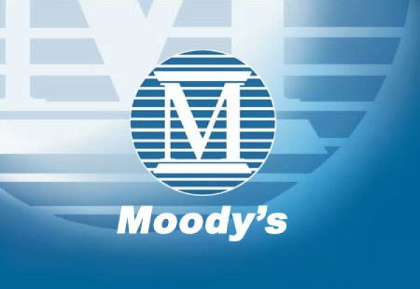 Moody&#039;s: Υποβαθμίζει την Ελλάδα σε Α2 από Α1 - Υποχωρεί στις 248 μ.β. το spread - ΥΠΟΙΚ: &quot;Αλλάζουμε το κλίμα&quot;